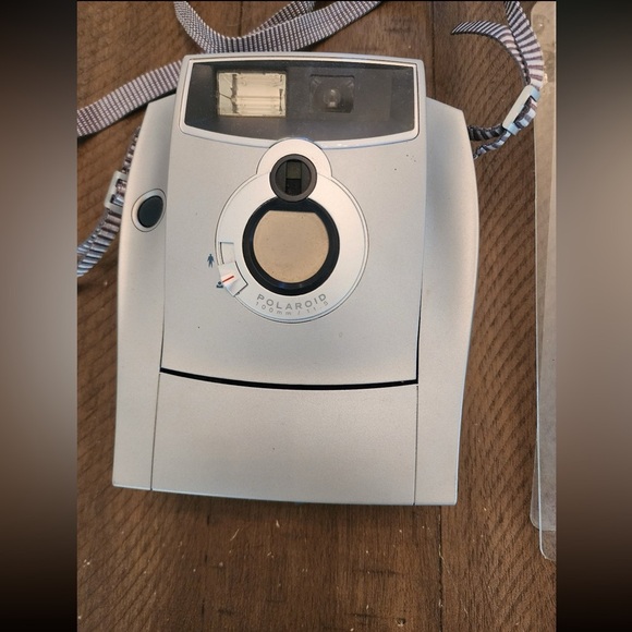 Polaroid Other - Polaroid 1200FF BE Spectra Image Camera w Carrying Strap